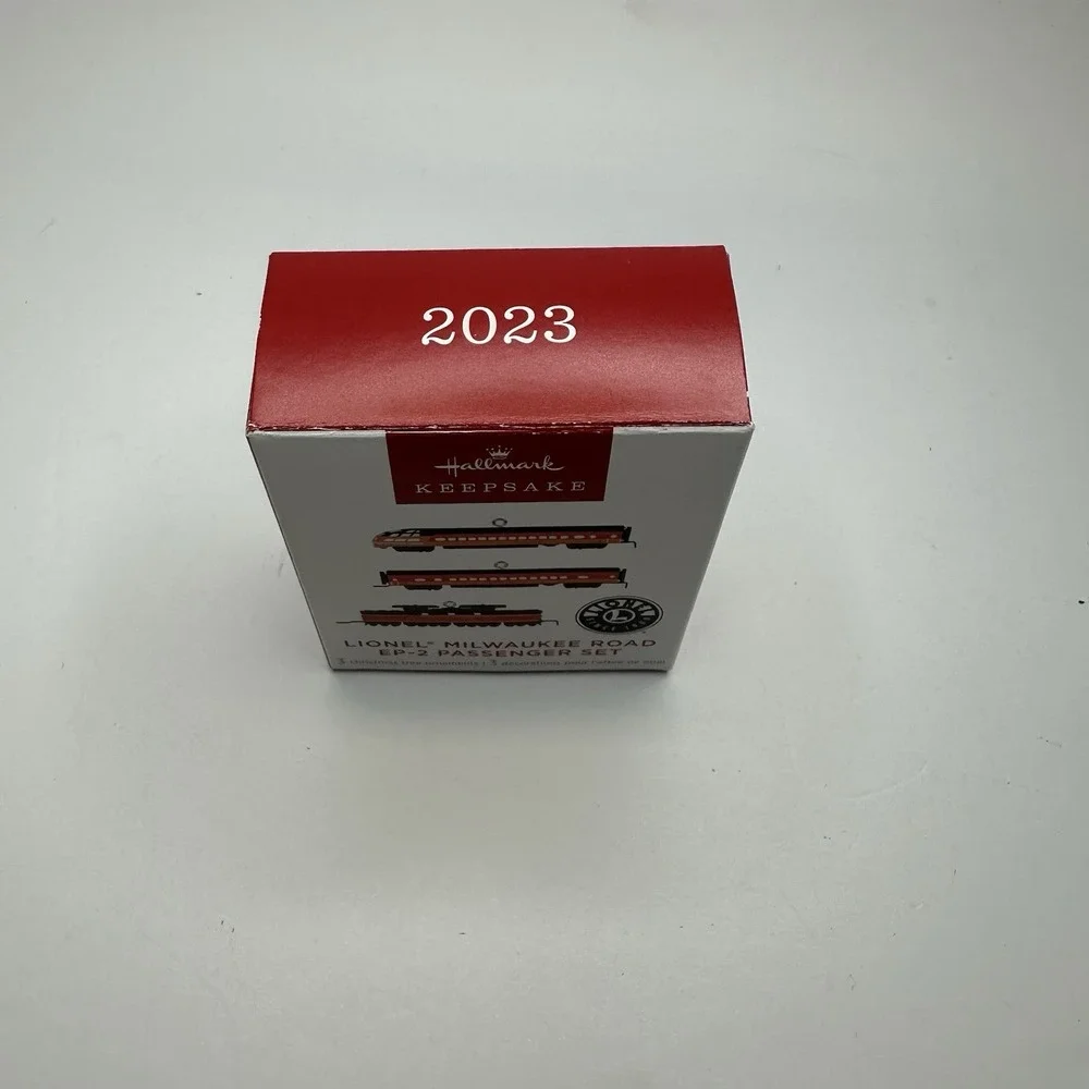 2023 Hallmark Lionel Milwaukee Road EP-2 Passenger Miniature Ornament Set